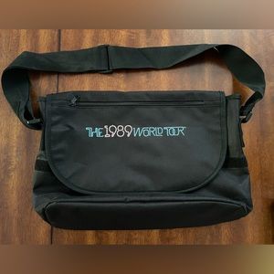 Brand New, Mint Condition 1989 World Tour Bag - NWOT